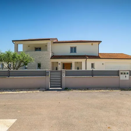 Alex Exclusive Vakantiehuis *